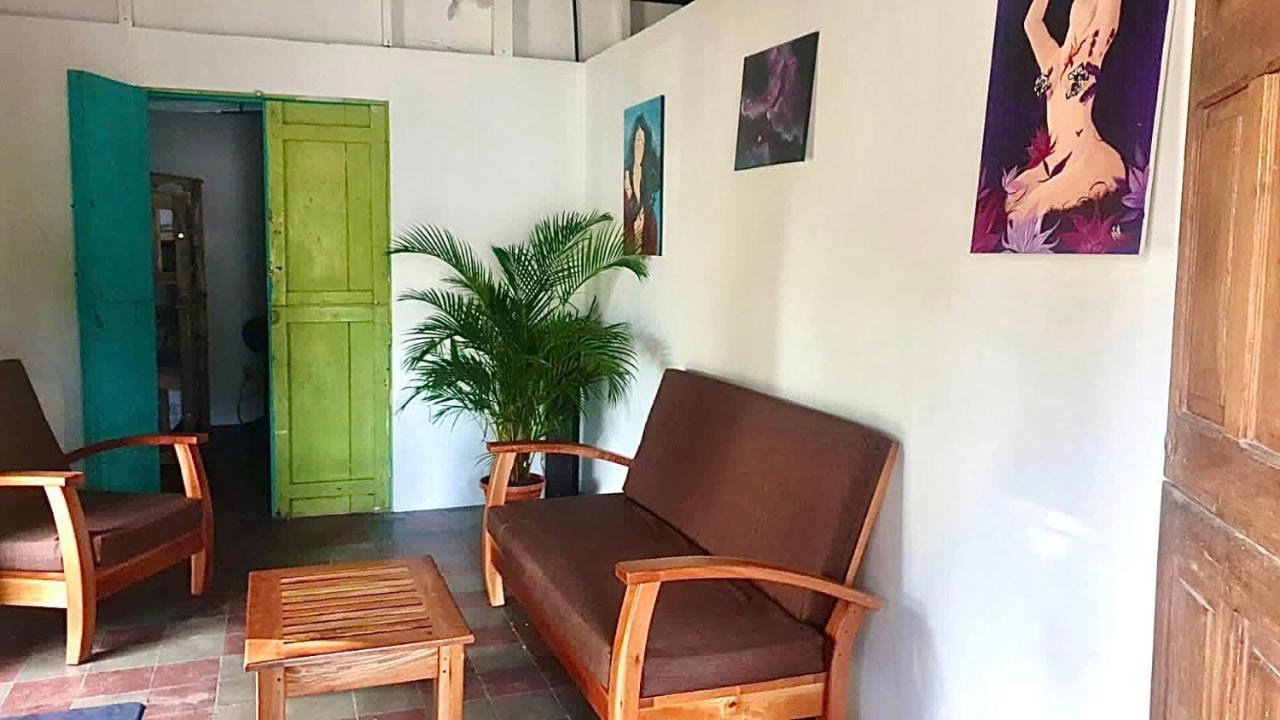 Mango Cafe And Hostel Сан-Хуан-дель-Сур Экстерьер фото