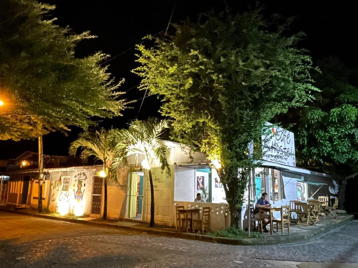Mango Cafe And Hostel Сан-Хуан-дель-Сур Экстерьер фото